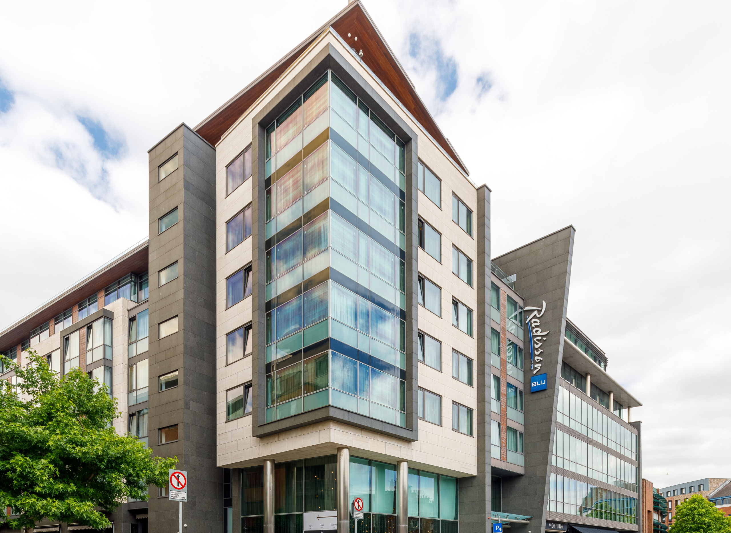 Radisson Blu Golden Lane